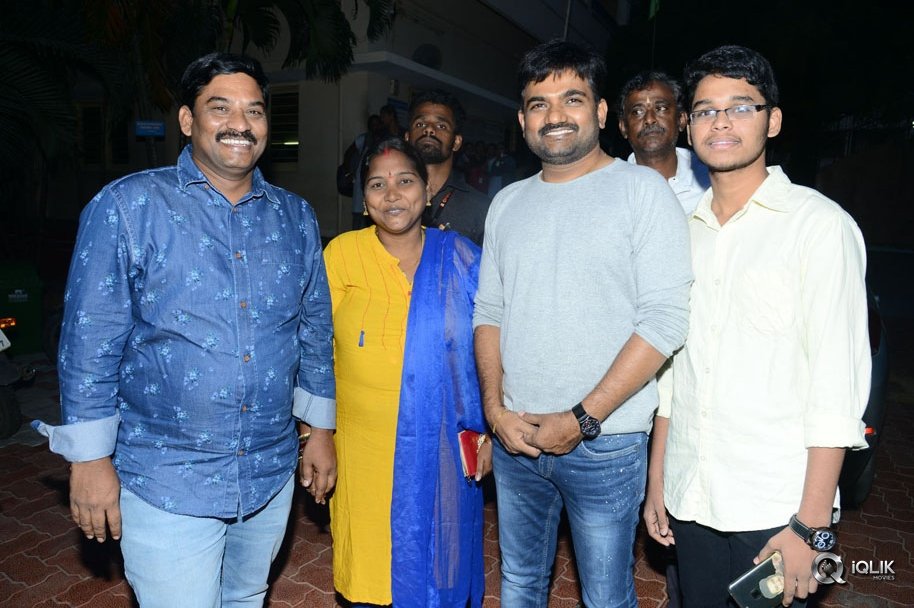 London-Babulu-Movie-Team-at-KBN-College-Vijayawada